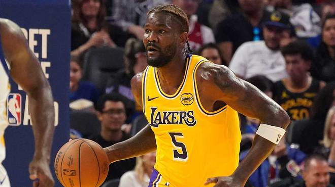 湖人队艾顿在打独行侠比赛前坦诚谈及伤情：感觉就像膝盖断了一样