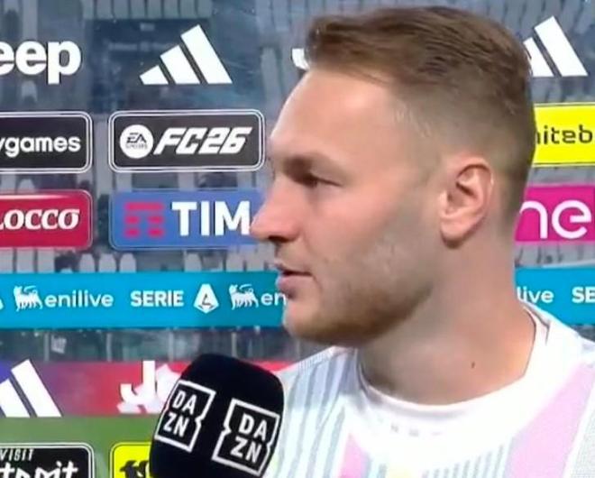 库普梅纳斯：我踢后卫感觉很好；斯帕莱蒂带来了积极的氛围