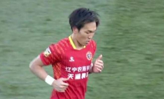 辽宁铁人队长邦本宜裕亲自澄清续约谣言：深情告白沈阳愿继续留队效力并带队战中超