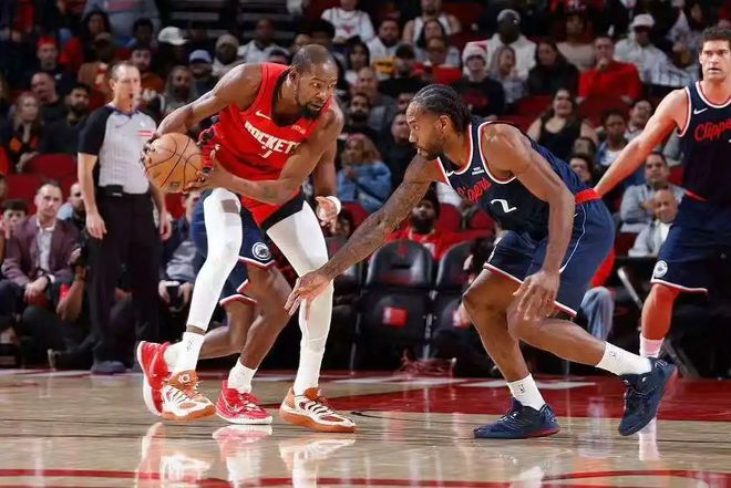 快船战绩低迷 泰伦卢执教压力骤增