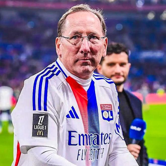 特克斯特直言收购里昂最大失误：不该从奥拉斯手中接盘