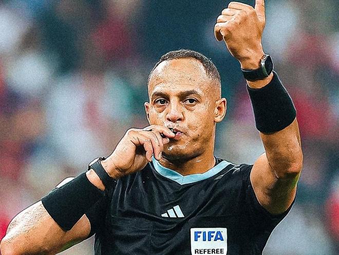 FIFA洲际杯决赛裁判公布：伊斯梅尔执法巴黎对弗拉门戈