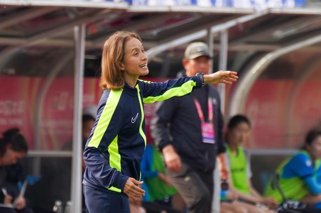 水庆霞卸任上海女足主帅，俱乐部或考虑重启外教时代