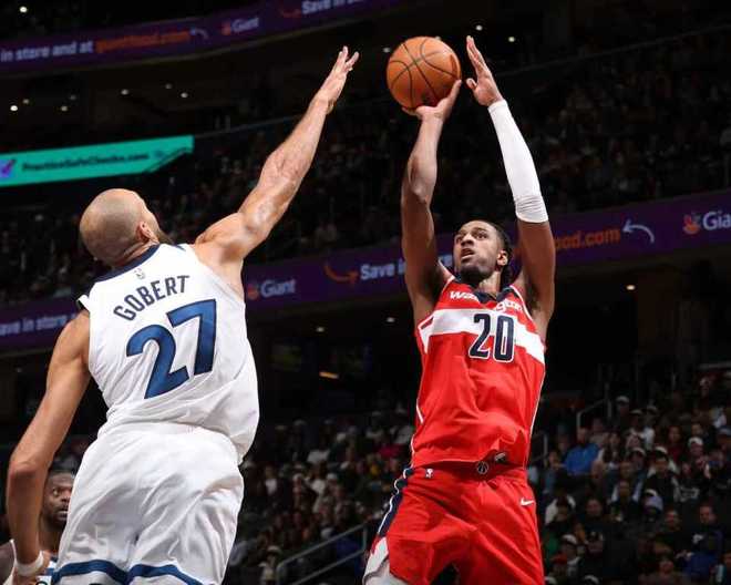 爱德华兹爆发领衔森林狼大胜奇才，赛季双杀收获2连胜