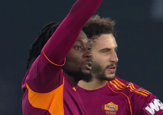 罗马2-0力克萨索洛 意甲再获