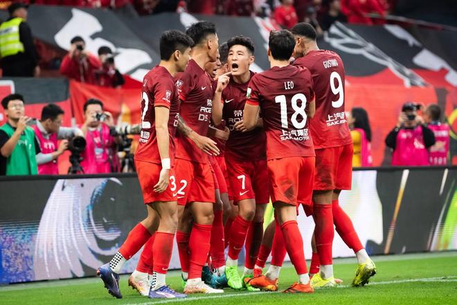 上海海港冲击亚冠开门红：13场不胜待破，双外援就位迎来两大利好